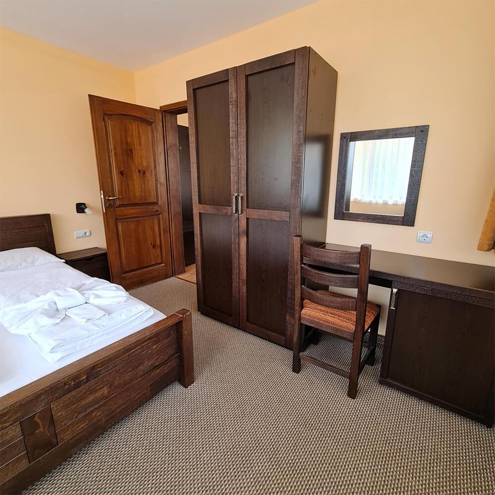 Family Hotel Chiflik Hills 部屋 写真